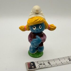 Vintage 1983 Schleich Smurfette PVC Figure Holding Book Peyo W Berrie Co 2 Inch